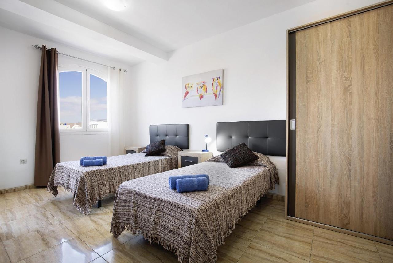 Apartamento Betty F プエルト・デル・ロサリオ エクステリア 写真