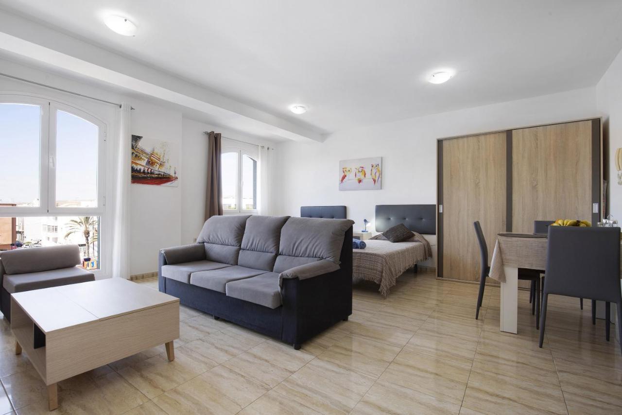 Apartamento Betty F プエルト・デル・ロサリオ エクステリア 写真
