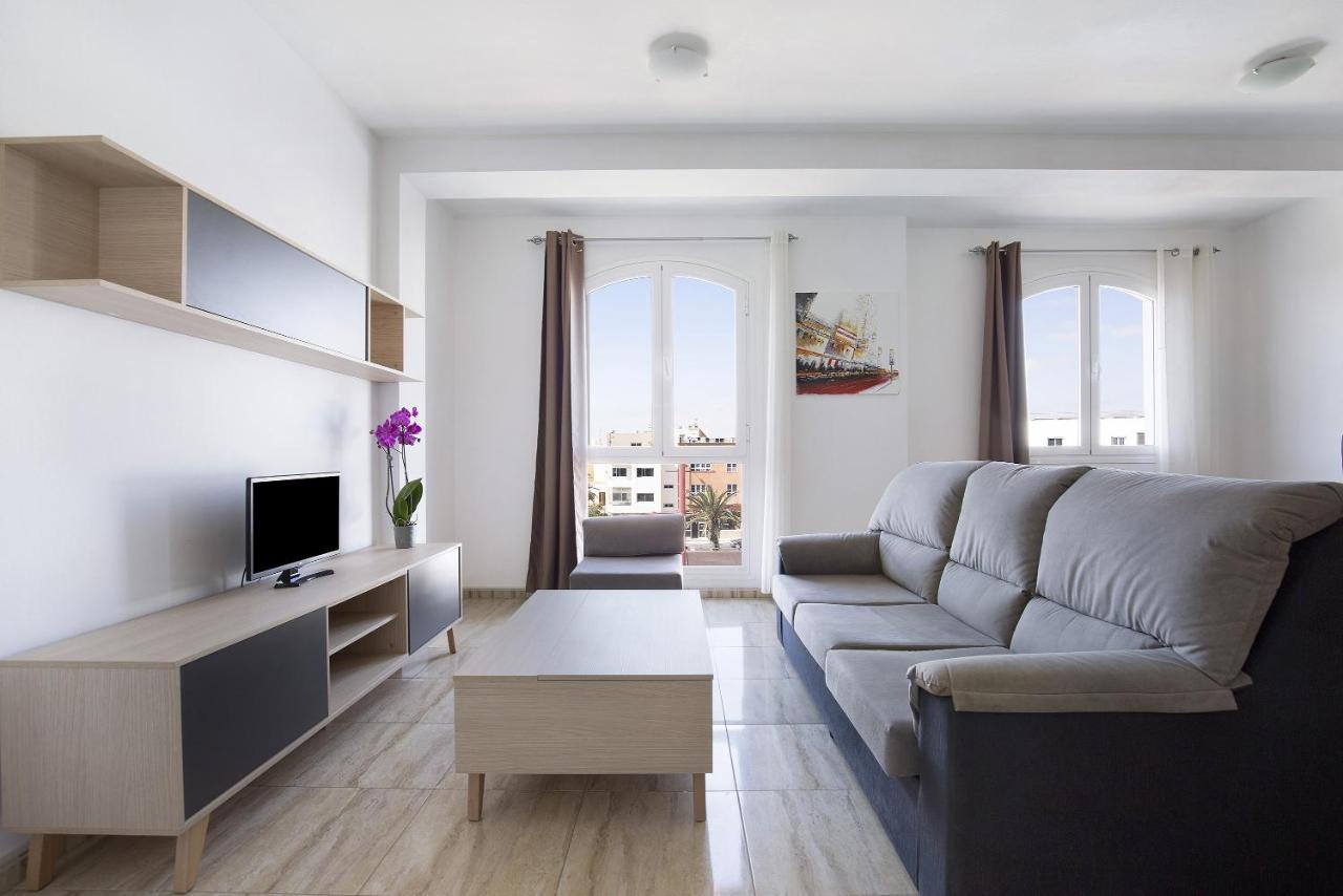 Apartamento Betty F プエルト・デル・ロサリオ エクステリア 写真